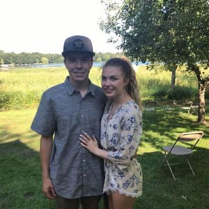 Meet your Posher, Alex